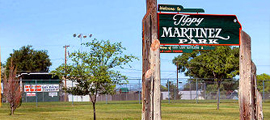 Tippy Martinez field sign