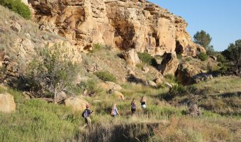 family hiking in Vogel Canyon